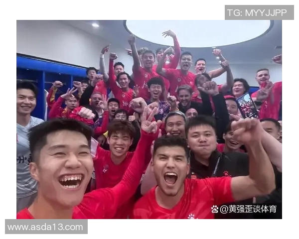 广州篮球队状态变革引发热议球迷期待新赛季的精彩表现与挑战 广州篮球队状态变革引发热议球迷期待新赛季的精彩表现与挑战