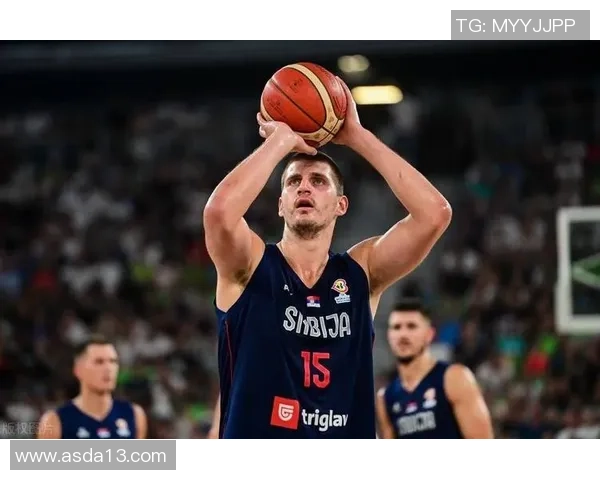 深圳羽毛球队在欧锦赛积分榜上以53分稳居第一名展现强劲实力 深圳羽毛球队在欧锦赛积分榜上以53分稳居第一名展现强劲实力