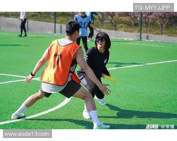 重庆飞盘队技术解析:从基础到进阶的全面剖析与实战技巧分享 重庆飞盘队技术解析:从基础到进阶的全面剖析与实战技巧分享